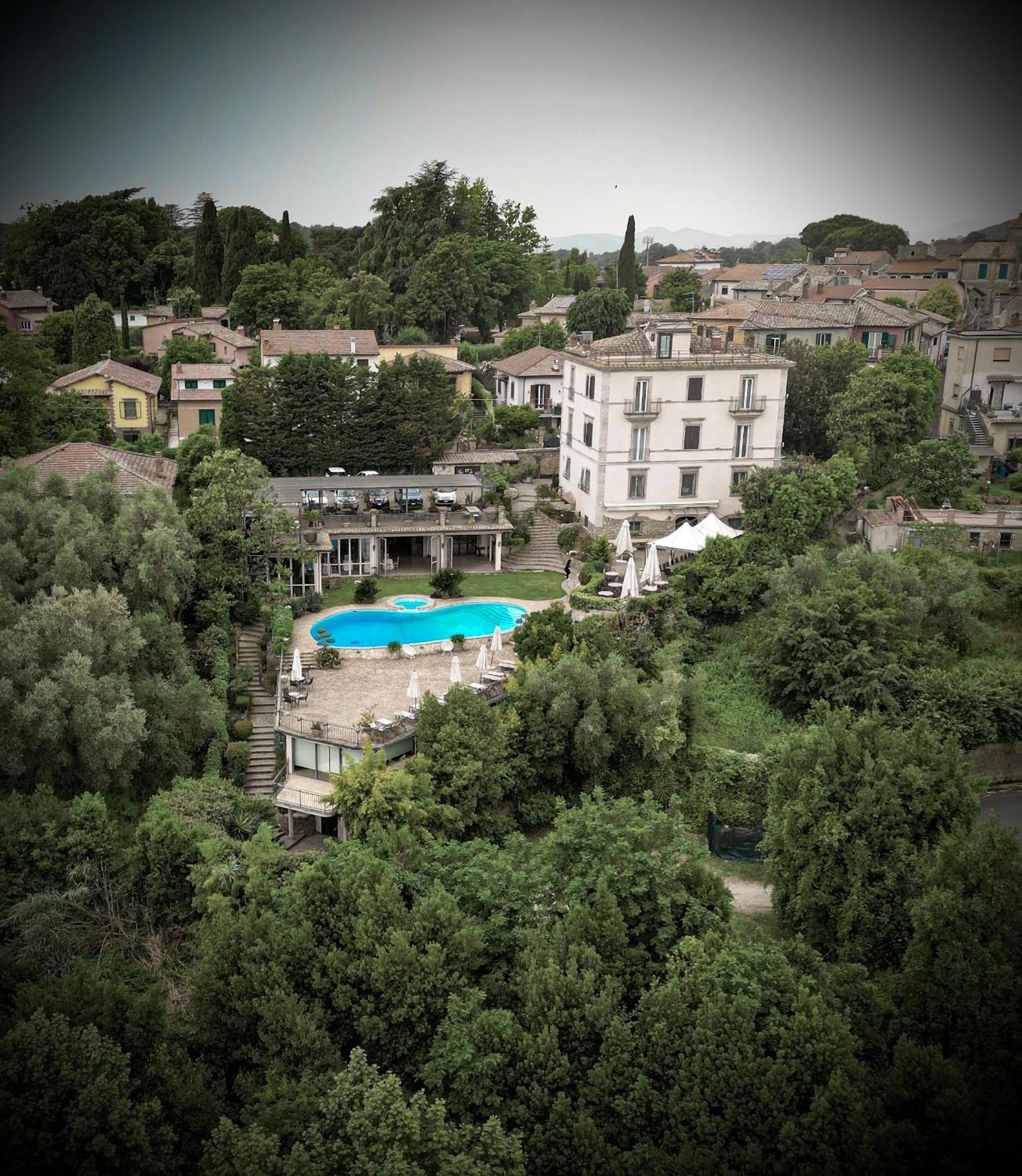 Villa Clodia Relais Manziana Екстер'єр фото