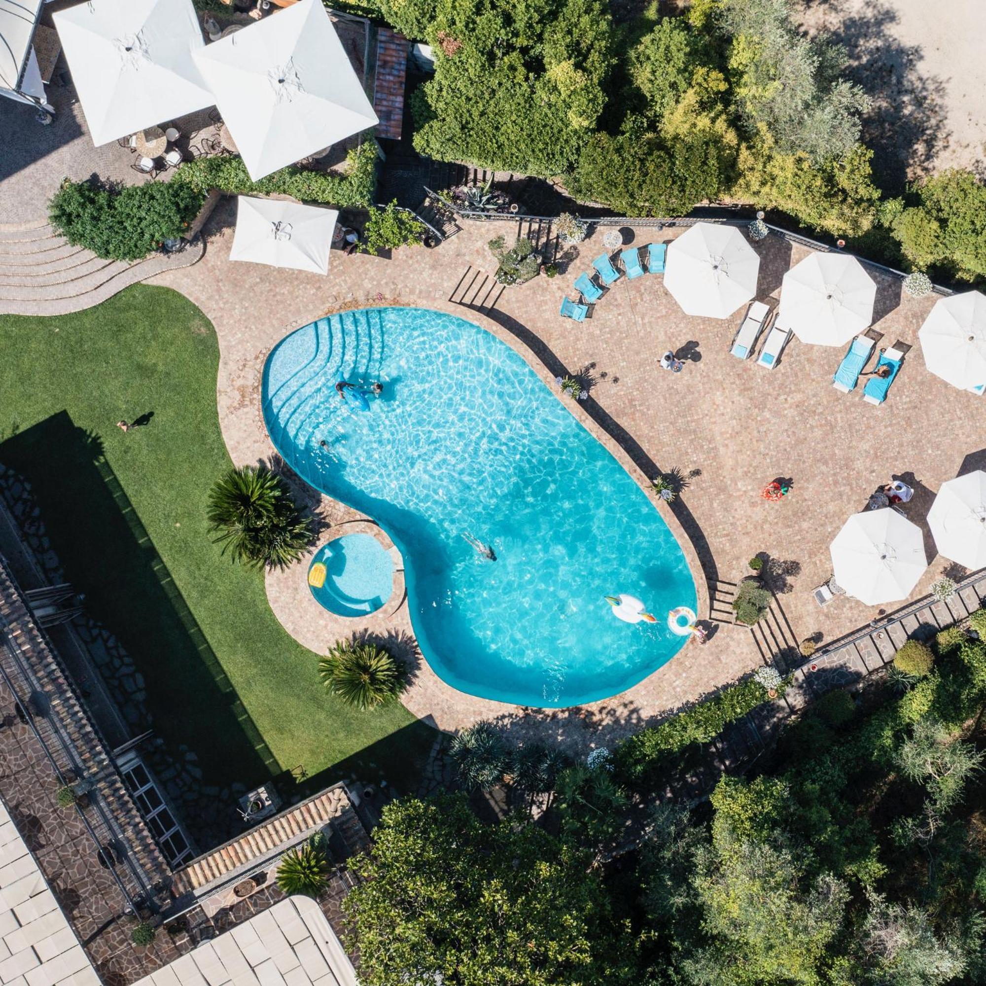 Villa Clodia Relais Manziana Екстер'єр фото