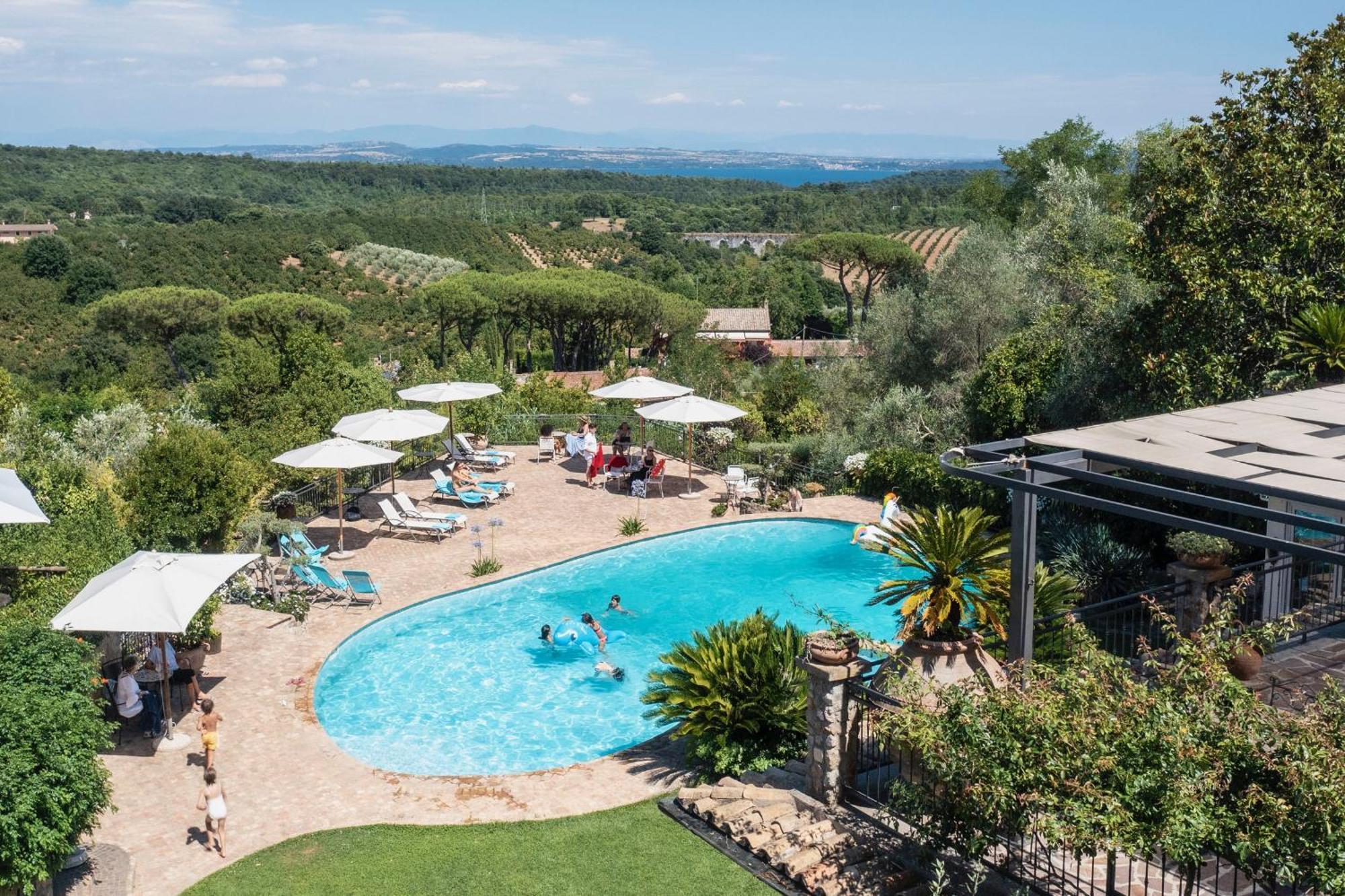 Villa Clodia Relais Manziana Екстер'єр фото